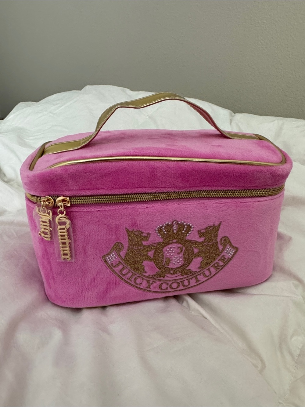 NWT Juicy Couture Pink Velvet Cosmetic Train Case